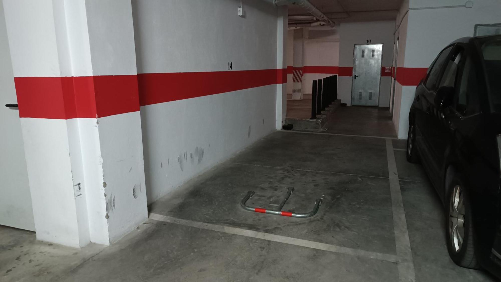 Sherryflat Paralejo 10 - Parking Jerez de la Frontera Exterior foto